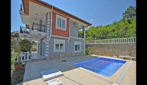 Villa Zehra Private Pool & Garden