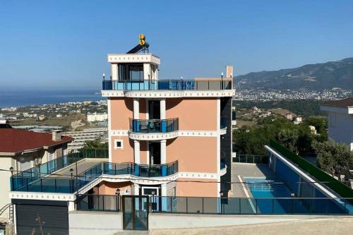 Super Luxury Villa With 5bedroom,pool And Jacuzzi