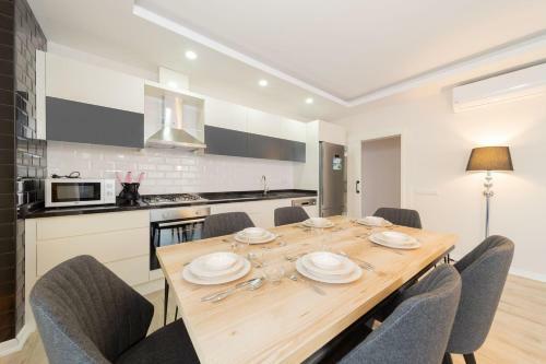 Pleasant Apartment With Shared Pools In Alanya, Antalya