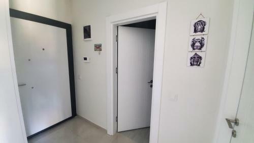 Newly Built One Bedroom Apartment With Pool