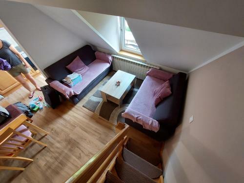 Apartments Ktrenc