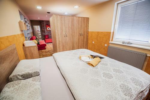 Lux Living Apartments Budi?
