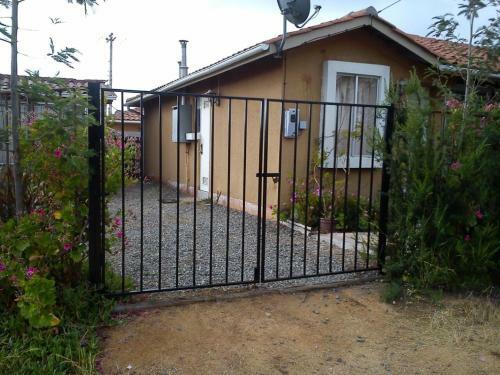 Casa De Hu�spedes Algarrobo