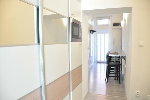 Modern & Historic Apartment