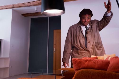 Columbo Apartment