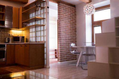 Columbo Apartment