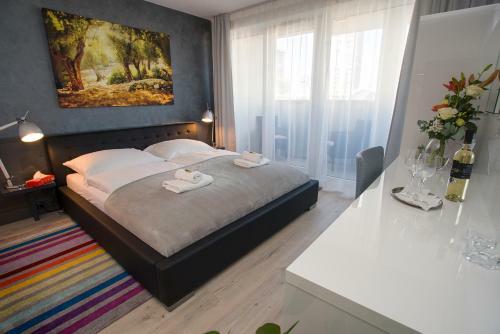 Bed & Breakfast More Than Hotel & Accommodation