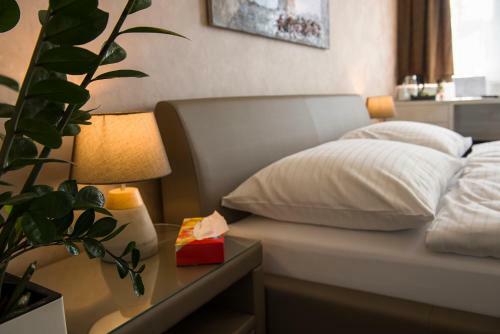 Bed & Breakfast More Than Hotel & Accommodation