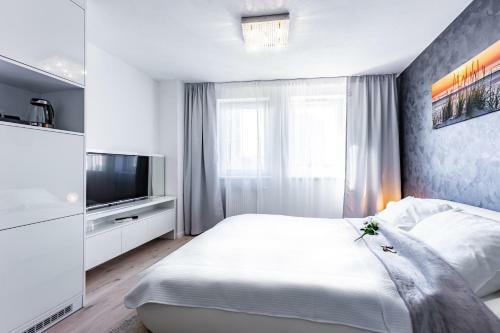 Bed & Breakfast More Than Hotel & Accommodation