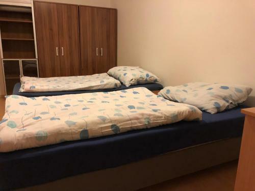 Moonstreet Apartments