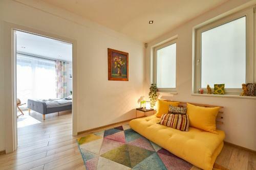 Pineapple Apartment