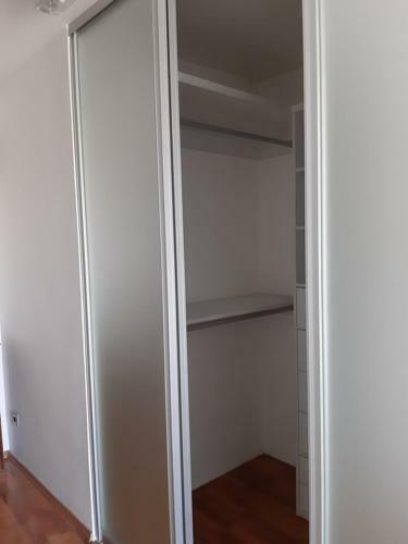 Pleasant Apartment Under The Bratislava Castle