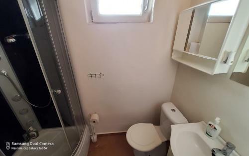 Hostal Lovely 2 You