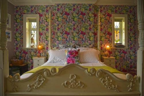 Bed & Breakfast Number One St Lukes