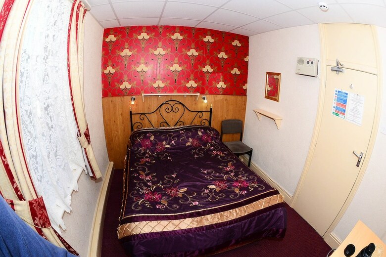 Hostal Cavendish Hotel