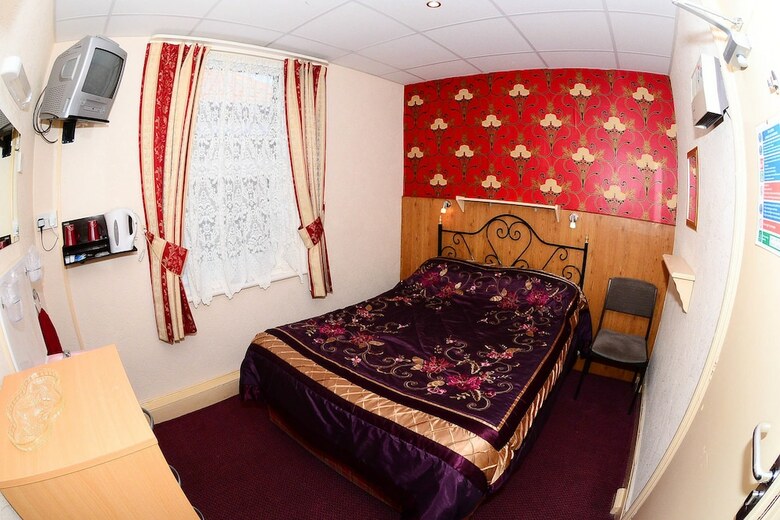 Hostal Cavendish Hotel