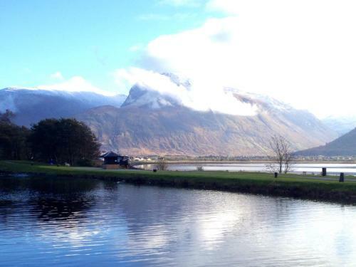 Chase The Wild Goose Hostel
