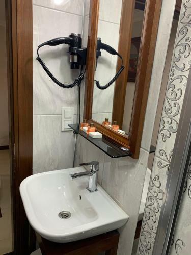 Hotel Sami Akar Saray Otel