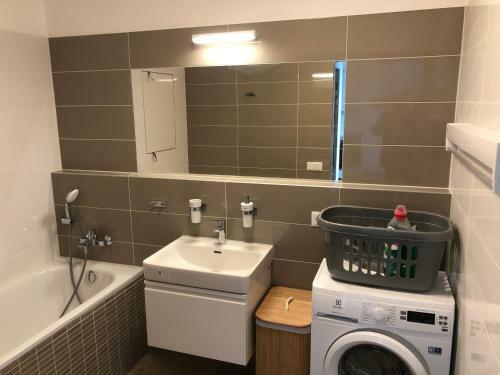 Nfs - N�rodn� Futbalov� ?tadi�n - Apartman