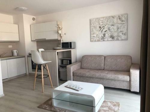 Apartamento Urban Residence C707, Free Garage Parking