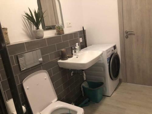 Apartamento Urban Residence C707, Free Garage Parking