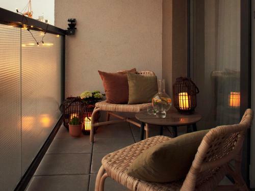 Central Point By Zoom Apartments