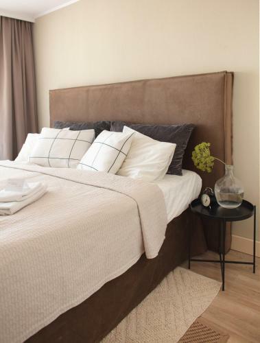 Central Point By Zoom Apartments
