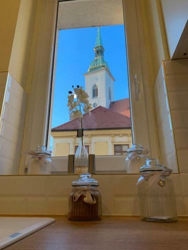 New Oldtown Apartment Near St Martin Cathedral