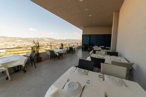 Artes Hotel