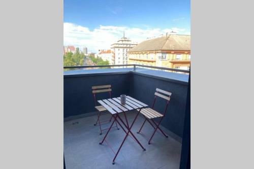 Modern 2-room Apartment In The City Center
