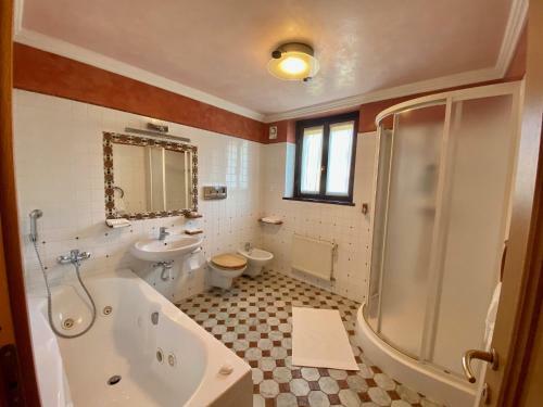 Dom Pri Jazere S V�rivkou