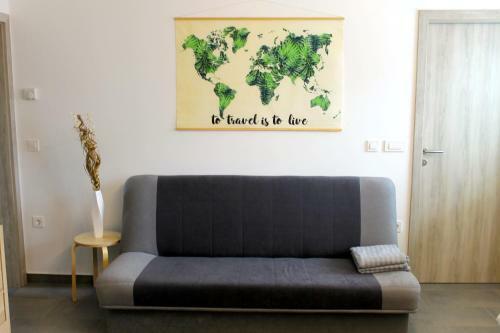Hostal The Jungle Apartments And Rooms (Vila D?ungla)