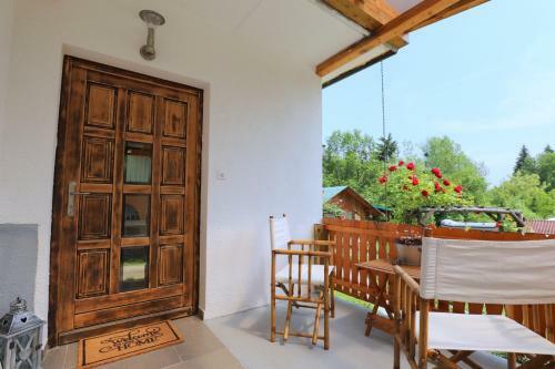 Apartamento Adventure Cottage With Pool And Big Garden