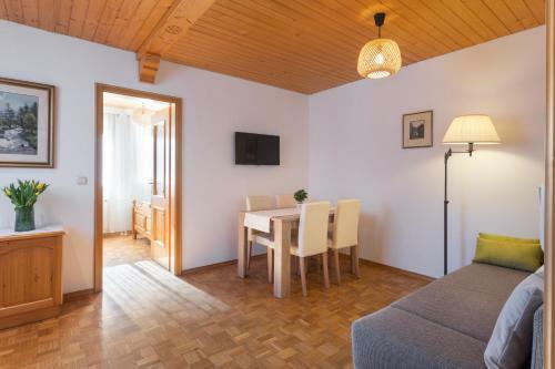 Apartamentos Holiday Lake