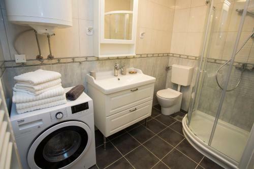 Apartments Erman