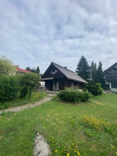 Hostal Wooden Cottage