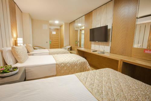 Bah�elievler Hotels