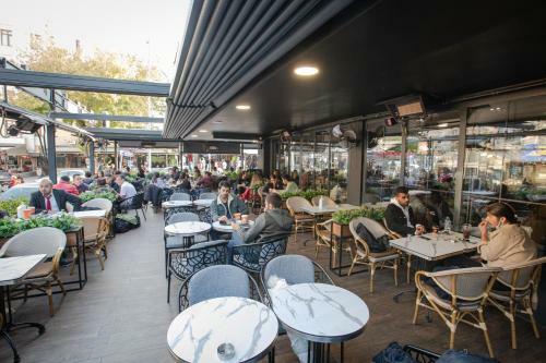 Bah�elievler Hotels
