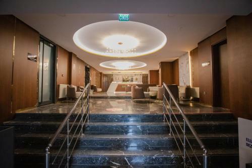 Bah�elievler Hotels