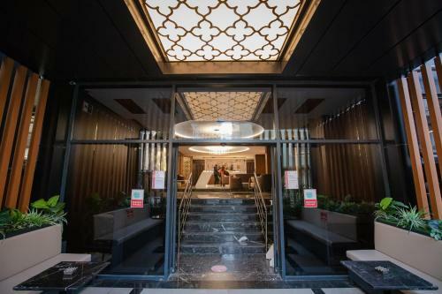 Bah�elievler Hotels