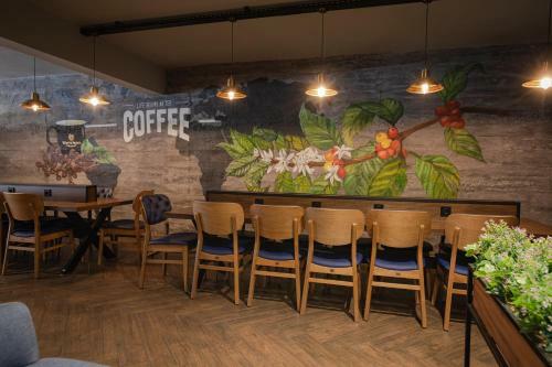 Bah�elievler Hotels