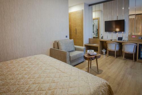 Bah�elievler Hotels