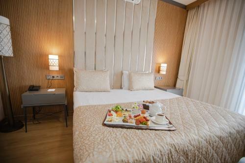 Bah�elievler Hotels