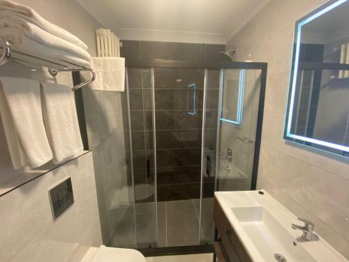 Uk Ankara Hotel