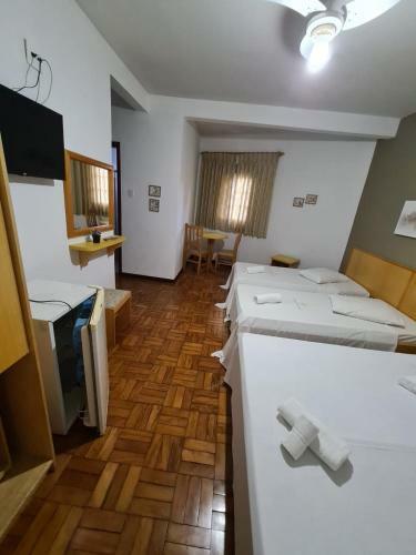 Hotel Vitoria Garden