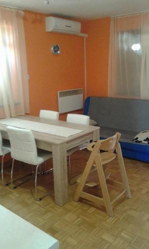 Apartment Butinar 6090