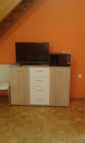 Apartment Butinar 6090
