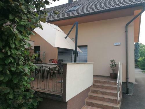 Apartma Ob Savi