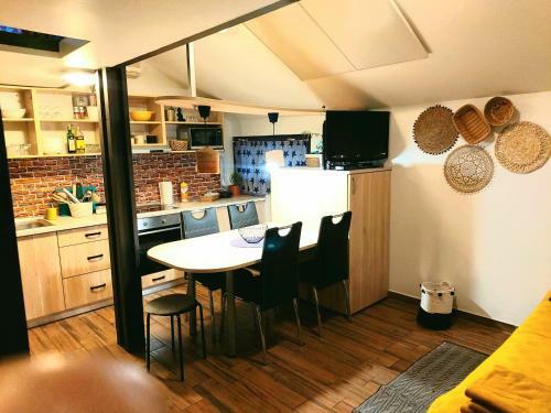 Boho House 3 In Camp Terme Catez