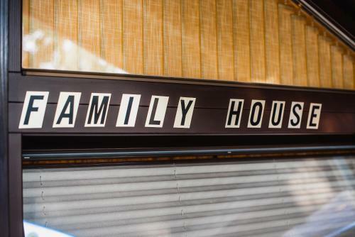 Family House - Terme ?ate?